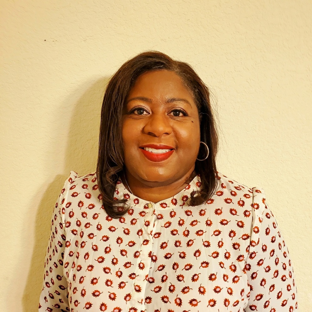 Meet your Posher, Brenda